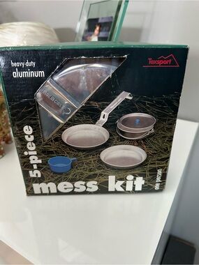 Texsport 5-Piece Heavy-Duty Aluminum Mess Kit - Silver & Blue